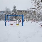 Toate parcurile și locurile de joacă din Petroșani vor fi închise, iar băncile, ridicate de pe domeniul public