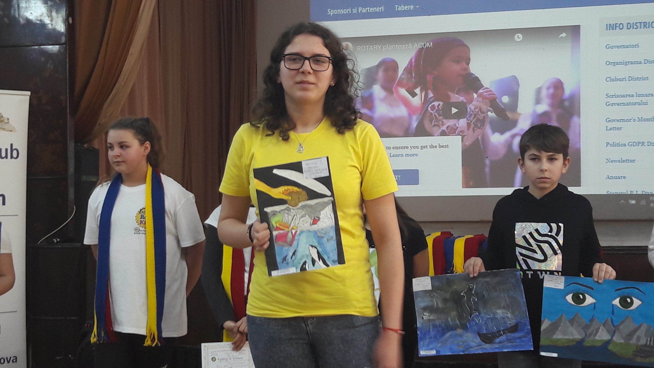 Zeci de desene, care transmit mesaje puternice despre apă și schimbările climatice, premiate de Rotary Club Deva Castrum