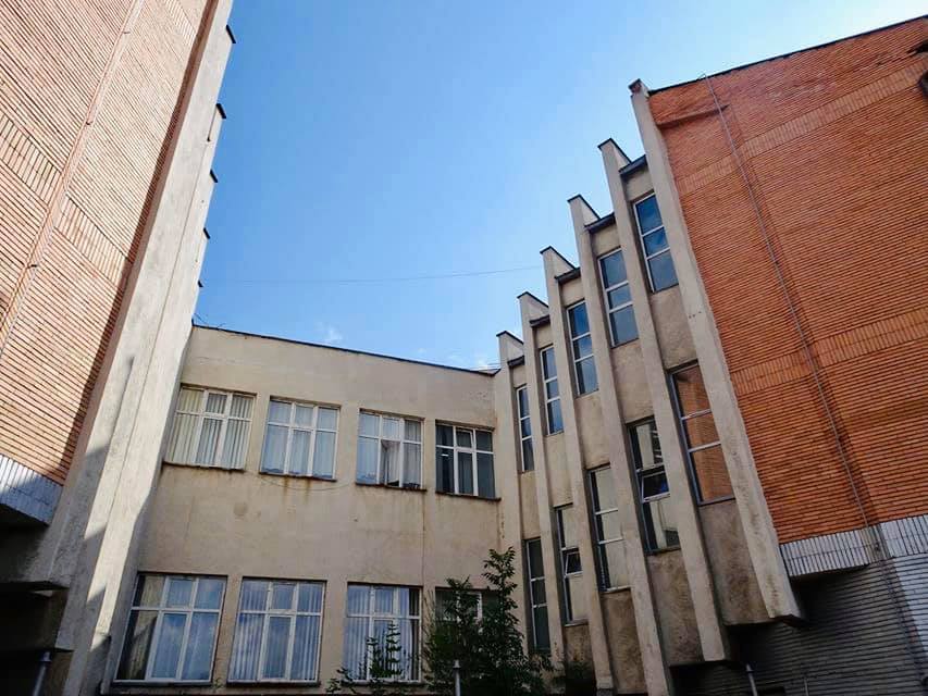 Universitatea din Petroşani, reabilitată şi dotată cu bani europeni. 2,5 milioane de euro, doar pentru dotarea laboratoarelor didactice şi de cercetare