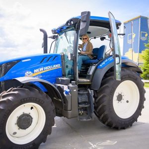 „România văzută din tractor”, popas în judeţul Hunedoara înainte de startul luat în vestul ţării