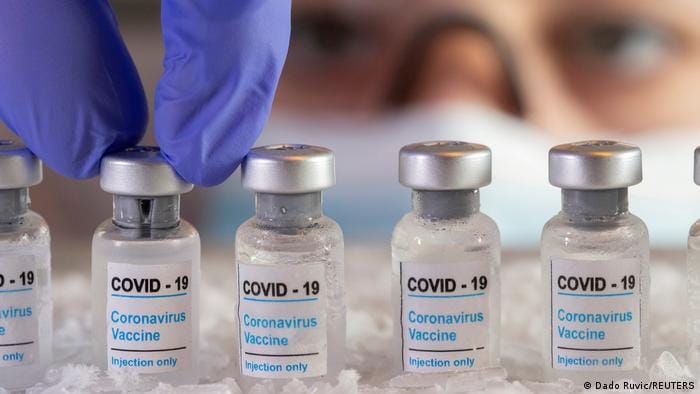 Doza a patra de vaccin anti-COVID-19 poate fi administrată, începând din 16 mai. Precizările Ministerului Sănătății