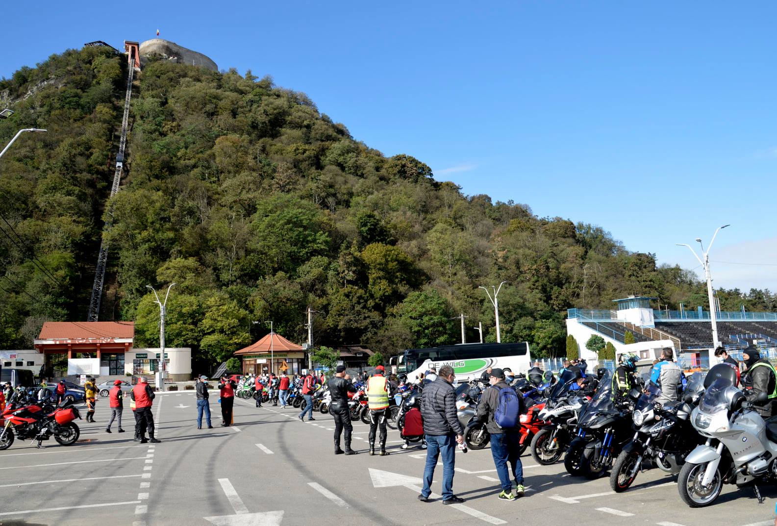 Aproximativ 150 de motocicliști, așteptați la Deva. Paradă a bikerilor pe străzile orașului