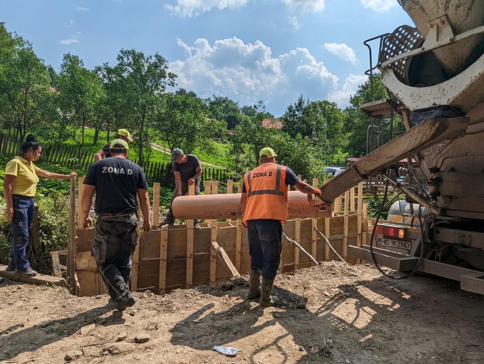 Petroșani: Lucrările la infrastructura rutieră continuă
